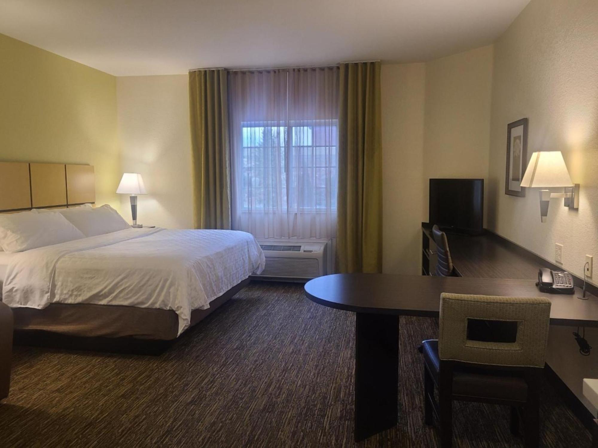Hotel Candlewood Bismarck
