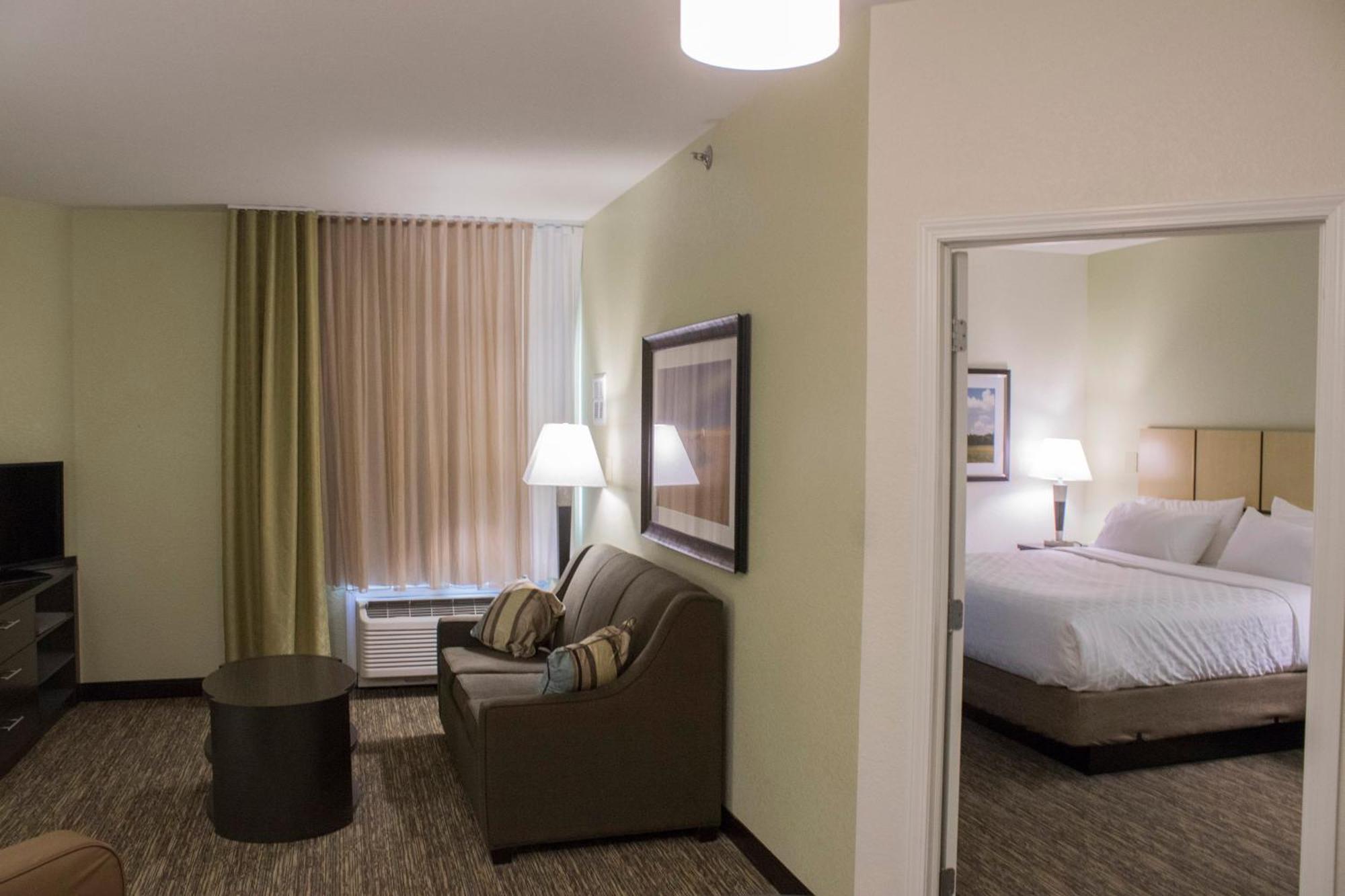 Hotel Candlewood Bismarck