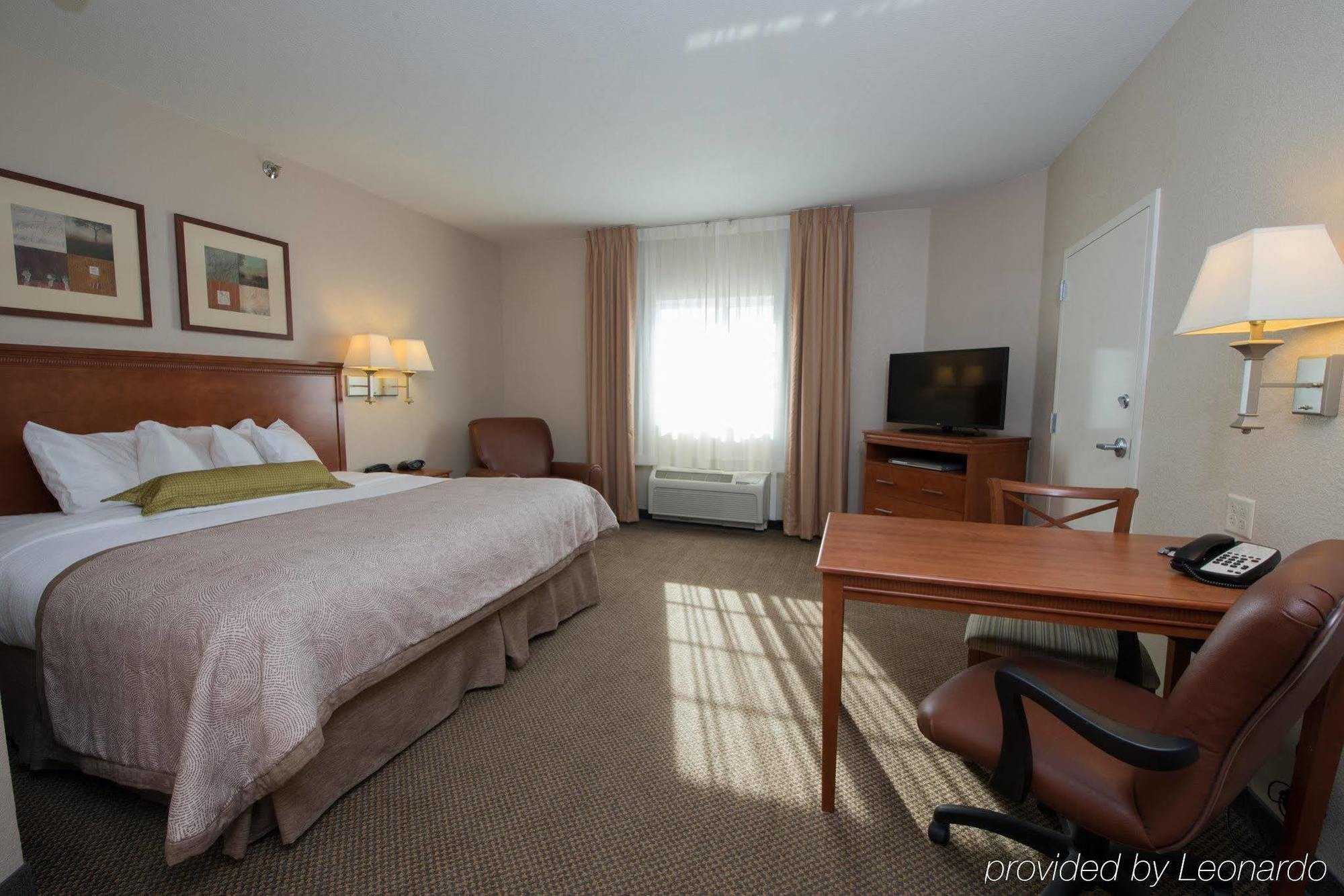 Candlewood Hotel