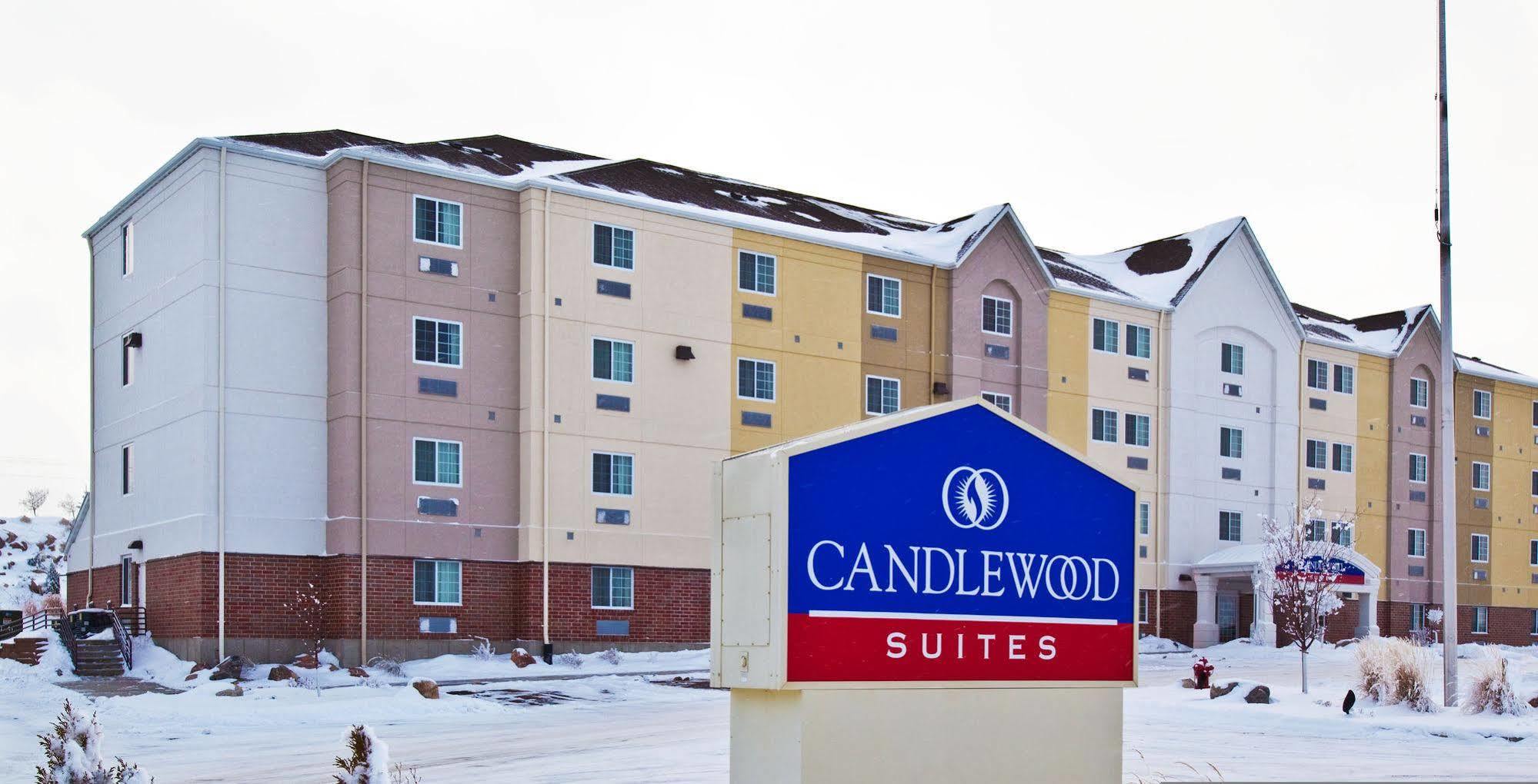 Candlewood Hotel 2*